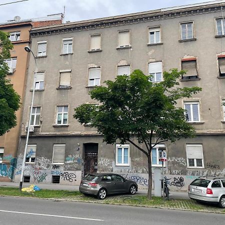 Charming And Cozy Apartment In Center Of Zagreb Exterior photo