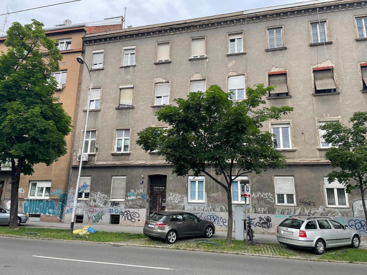Charming And Cozy Apartment In Center Of Zagreb Exterior photo